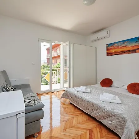 Apartments Draga