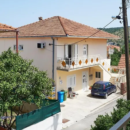 Apartment Draga