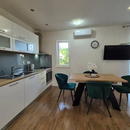 Apartments Draga